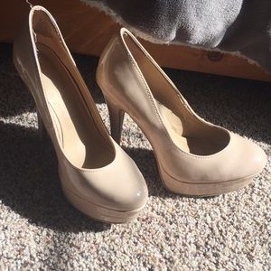 Lauren Conrad Nude heels